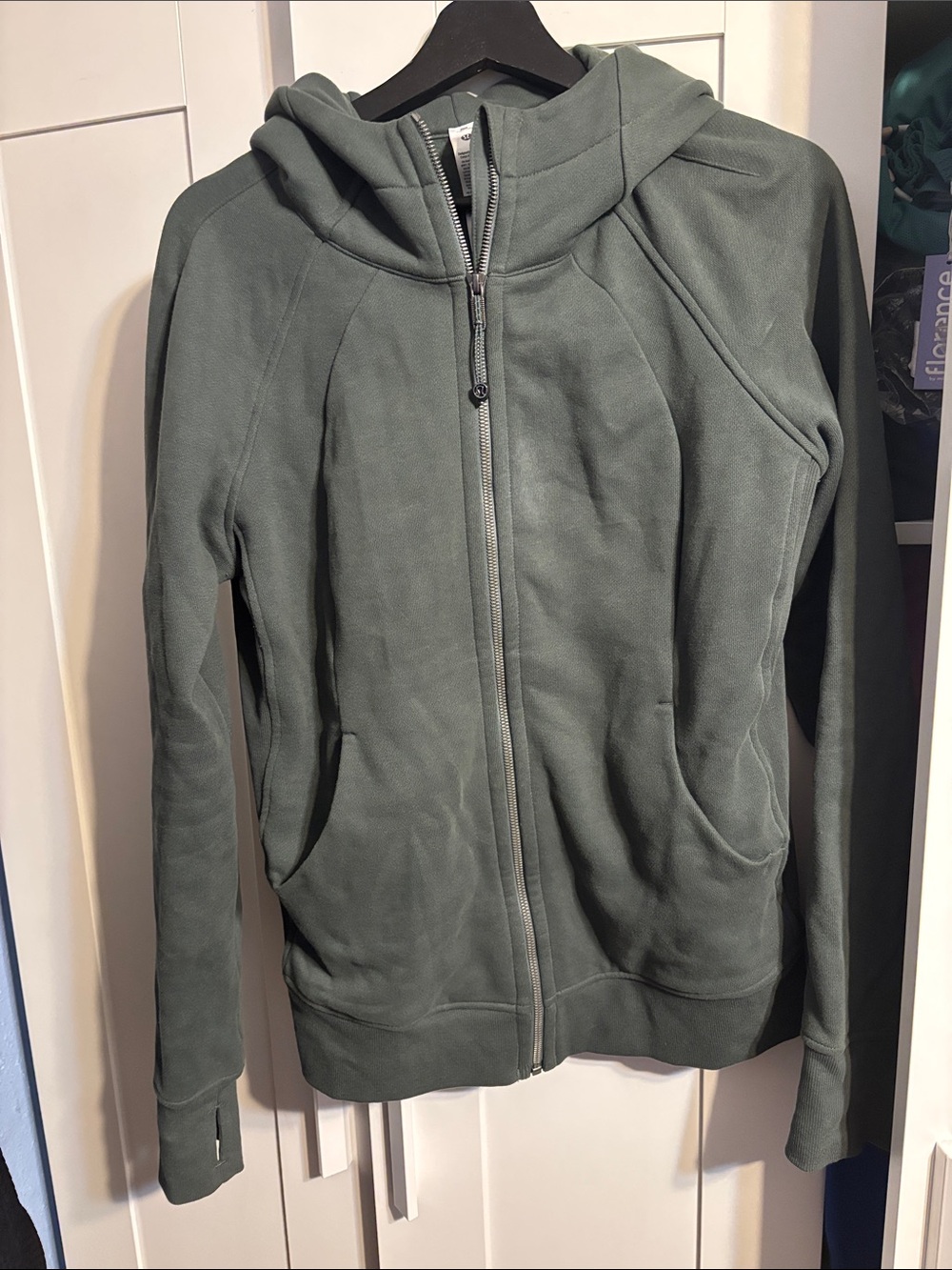 lululemon athletica Women's Olive Green Full-Zip Hoodie Jacket